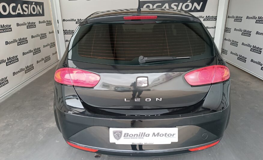 SEAT LEON 1.6 TDI 105 PS REFERENCE COPA 105 5P