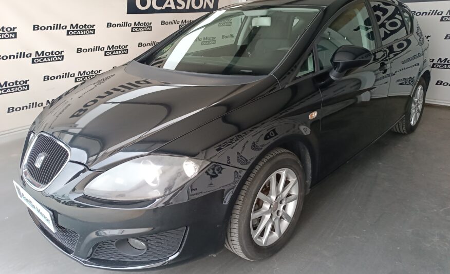 SEAT LEON 1.6 TDI 105 PS REFERENCE COPA 105 5P