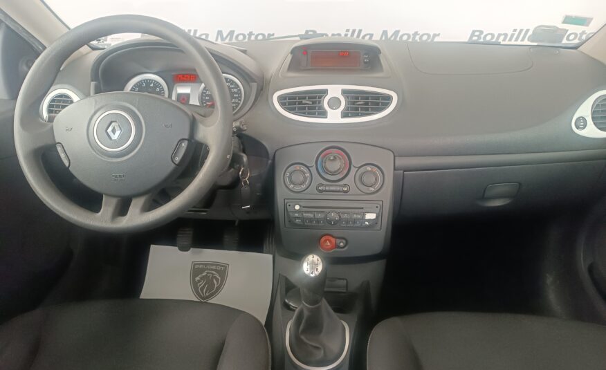 RENAULT CLIO 1.2 16V 75 YAHOO 75 5P