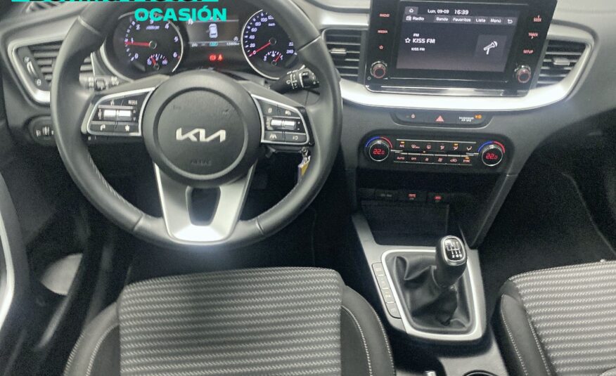 KIA CEED 1.6 MHEV 100KW DRIVE 136 5P