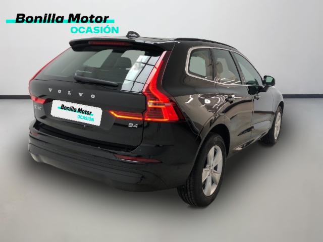 VOLVO XC60 2.0 B4 D MOMENTUM PRO AUTO 197 5P